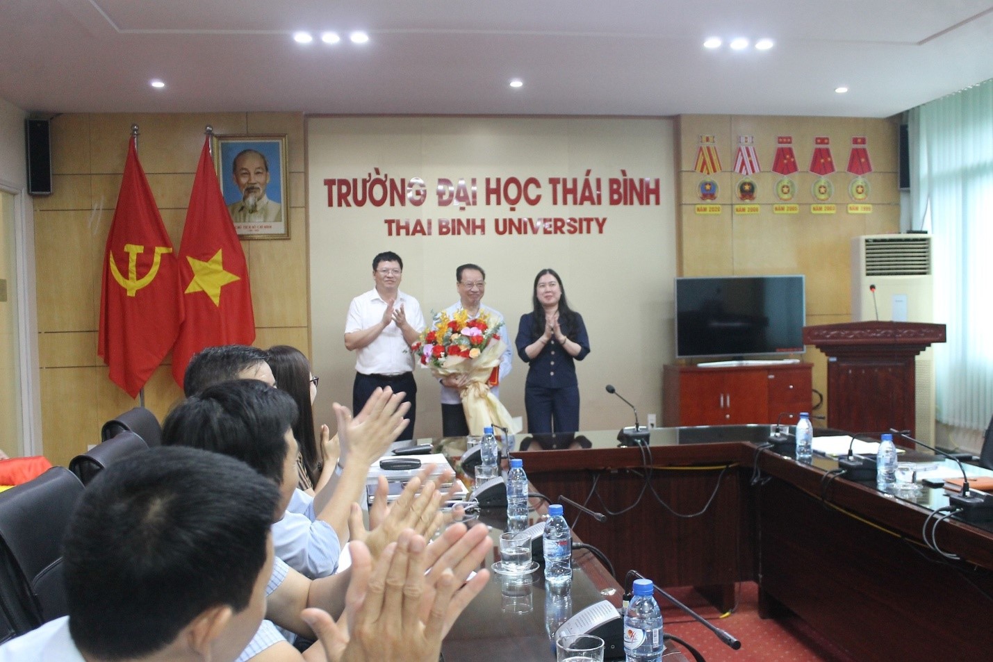 Hội nghị công bố Quyết định thành lập Hội đồng tư vấn và Chủ tịch Hội đồng tư vấn tư vấn trường Đại học Thái Bình